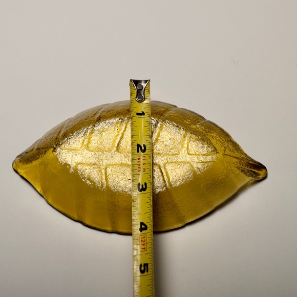 Midcentury Amber Glass Leaf Dish - Picture 4 of 4